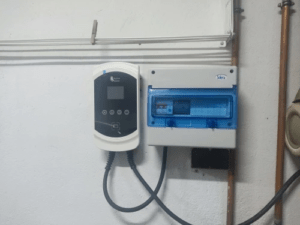 Dreiphasige Ladestation 22 KW – 400V – 32A photo review