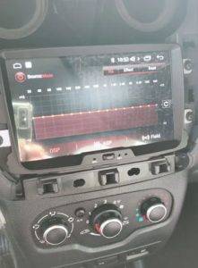 Autoradio Dacia Duster Android Auto - CarPlay photo review
